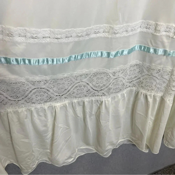 VTG Gossard Atremis Cottagecore Prairie Empire Waist Lace Tiered Slip Dress - Picture 3 of 7